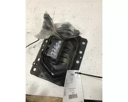 VOLVO VN Engine Mounts