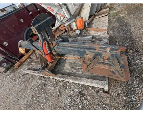 VOLVO VN Equipment (Mounted)