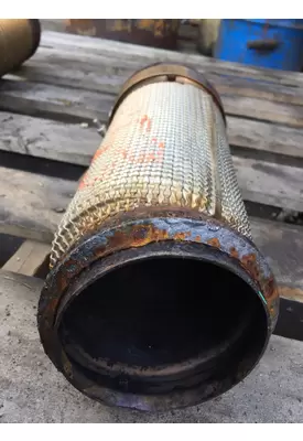 VOLVO VN Exhaust Pipe
