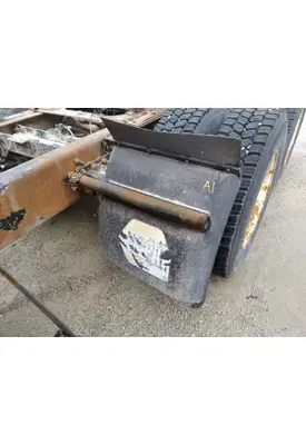 VOLVO VN FENDER, QUARTER/HALF REAR