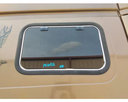 VOLVO VN GLASS, SLEEPER