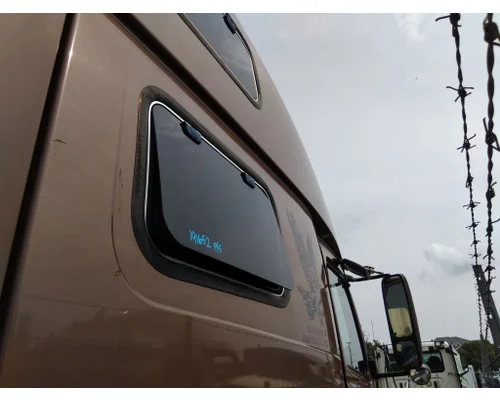 VOLVO VN GLASS, SLEEPER