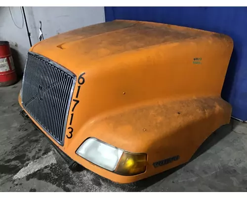 VOLVO VN HOOD