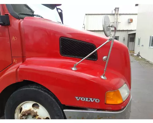 VOLVO VN HOOD