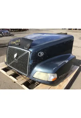VOLVO VN Hood