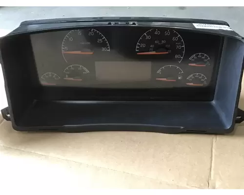 VOLVO VN Instrument Cluster