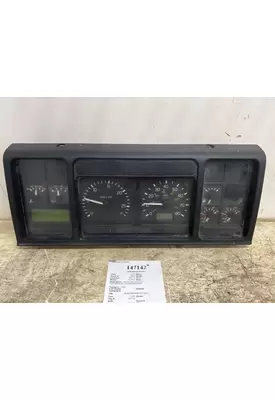 VOLVO VN Instrument Cluster