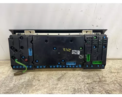 VOLVO VN Instrument Cluster