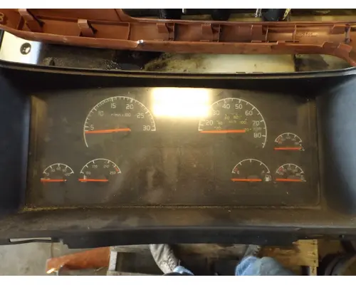 VOLVO VN Instrument Clusters