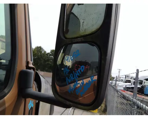 VOLVO VN MIRROR ASSEMBLY CABDOOR