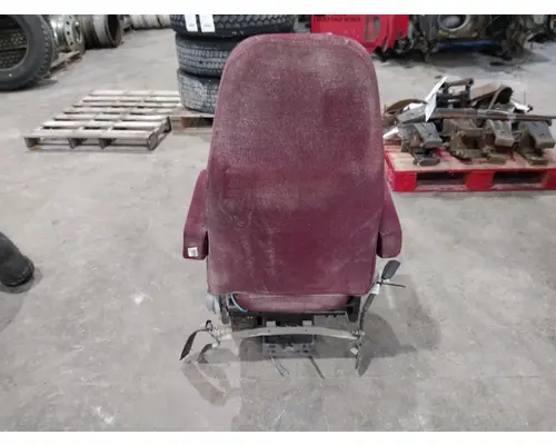 VOLVO VN SEAT, FRONT