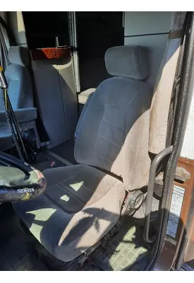 VOLVO VN SEAT, FRONT
