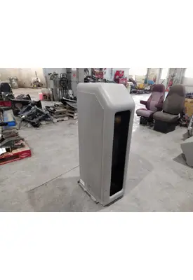 VOLVO VN SLEEPER CLOSET