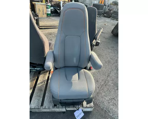 VOLVO VN Seat, Front