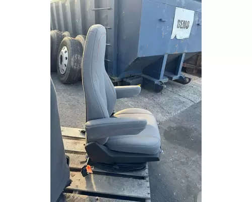 VOLVO VN Seat, Front