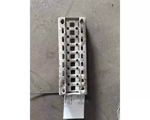 VOLVO VN Step