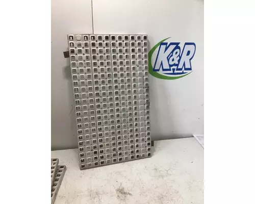 VOLVO VN Step