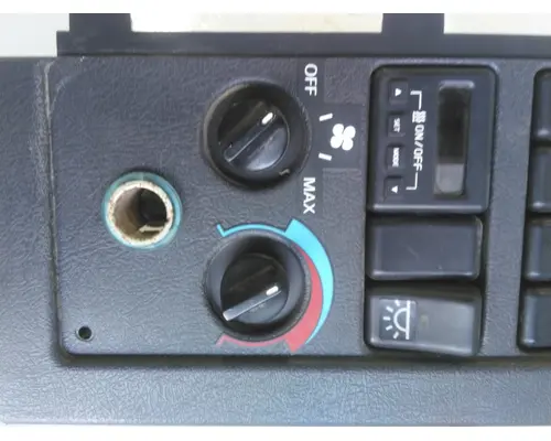 VOLVO VN TEMPERATURE CONTROL
