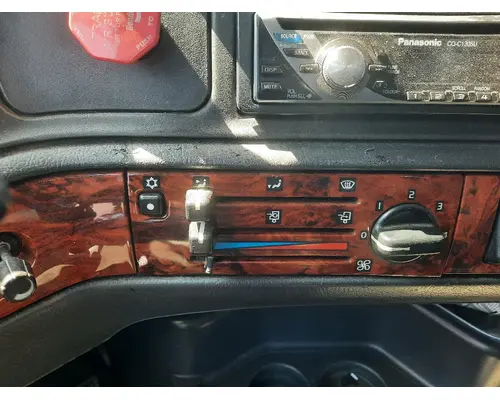 VOLVO VN TEMPERATURE CONTROL