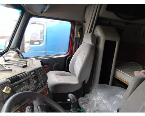 VOLVO VN WHOLE TRUCK FOR RESALE