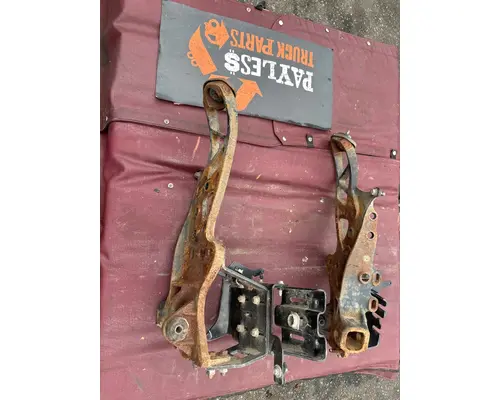 VOLVO VNl860 Radiator Core Support