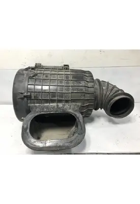 VOLVO VT880 Air Cleaner