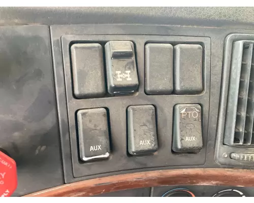 VOLVO VT880 Dash Assembly