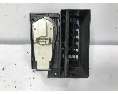 VOLVO VT880 Dash Assembly