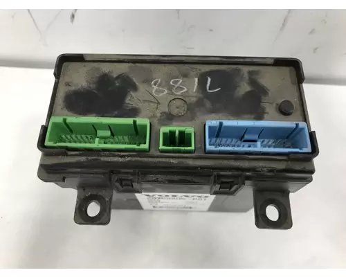 VOLVO VT880 Electrical Misc. Parts