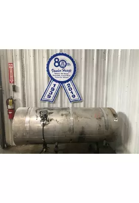 VOLVO VT880 Fuel Tank