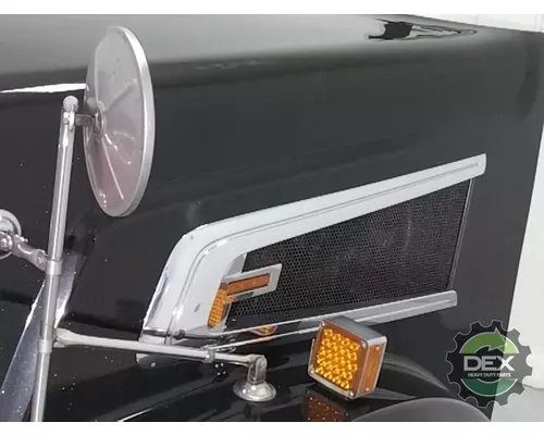 VOLVO VT880 Hood