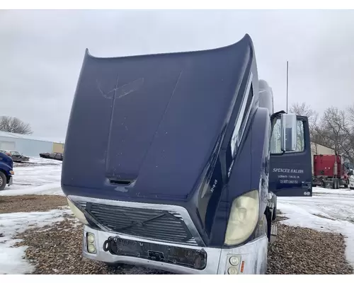 VOLVO VT880 Hood