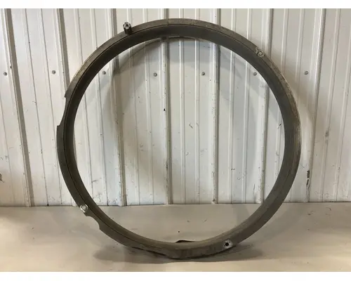 VOLVO VT880 Radiator Shroud