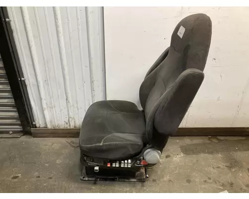 VOLVO VT880 Seat (non-Suspension)