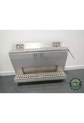 VOLVO VT880 Spoiler, Front