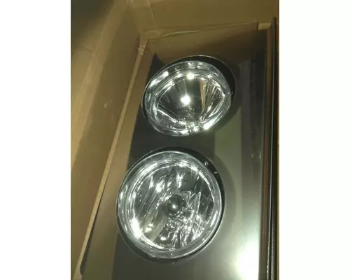 VOLVO VT FOG LIGHT