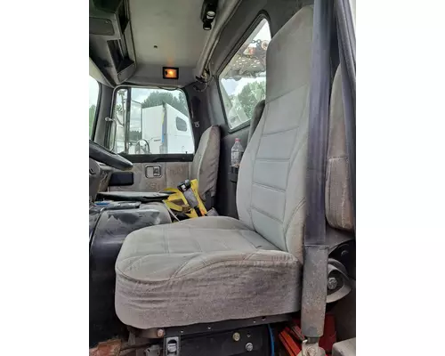 VOLVO WAH SEAT, FRONT