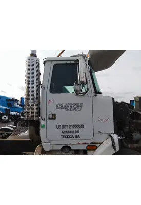 VOLVO WCA 1990-1998 DOOR ASSEMBLY, FRONT