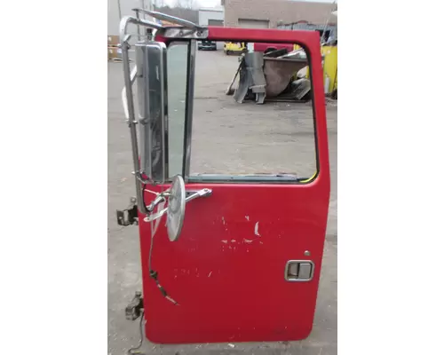 VOLVO WCA AREO SERIES Door Assembly, Front