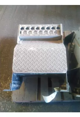 VOLVO WCA BATTERY BOX