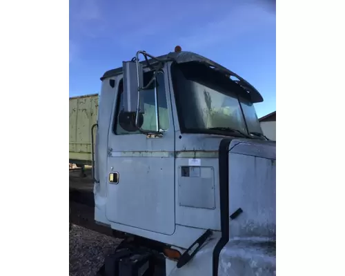 VOLVO WCA CAB