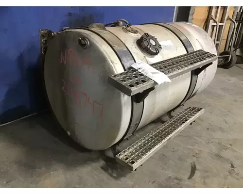 VOLVO WCA FUEL TANK