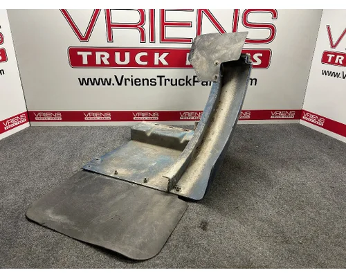 VOLVO WCA Fender Extension