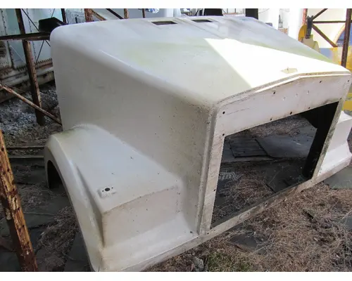 VOLVO WCM (MEDIUM) Hood