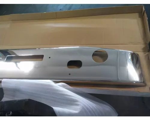 VOLVO WCM 1990-1998 BUMPER ASSEMBLY, FRONT