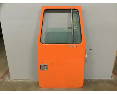 VOLVO WCM 1990-1998 DOOR ASSEMBLY, FRONT