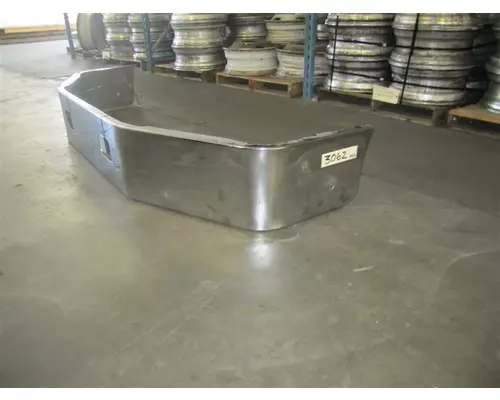 VOLVO WG 1988-2001 BUMPER ASSEMBLY, FRONT