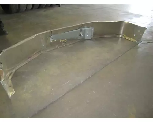 VOLVO WG 1988-2001 BUMPER ASSEMBLY, FRONT