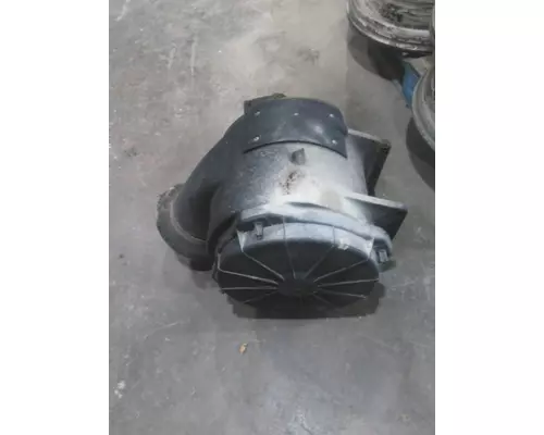 VOLVO WG AIR CLEANER