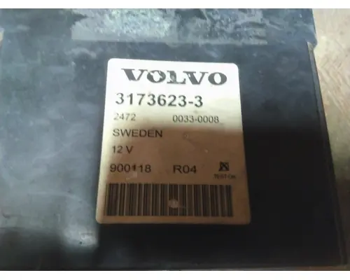 VOLVO WG CAB CONTROL UNIT MODULE